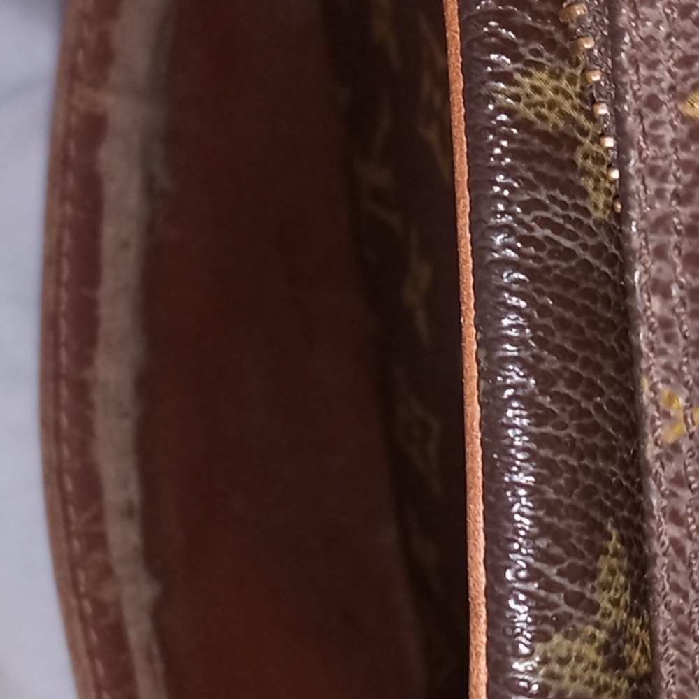 ✨ Authentic ✨Louis Vuitton - Picture 10 of 12